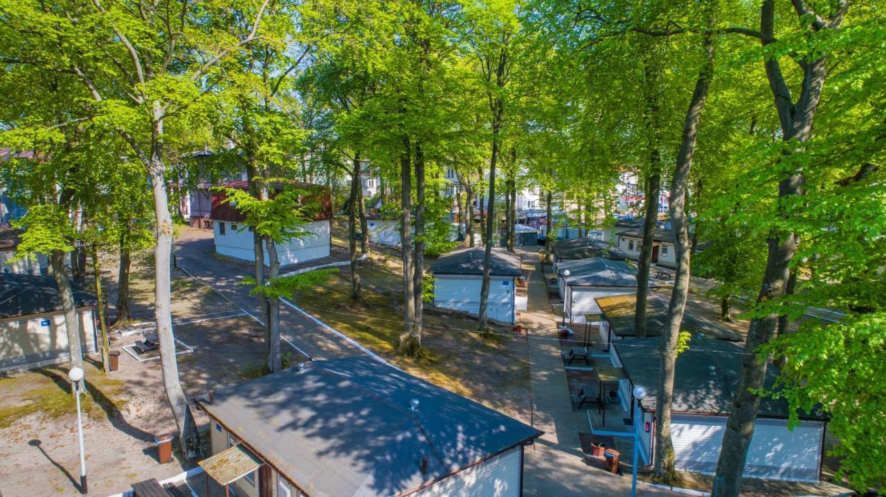 Hotel Ow Gromada Pod Bukami Miedzyzdroje Exterior foto