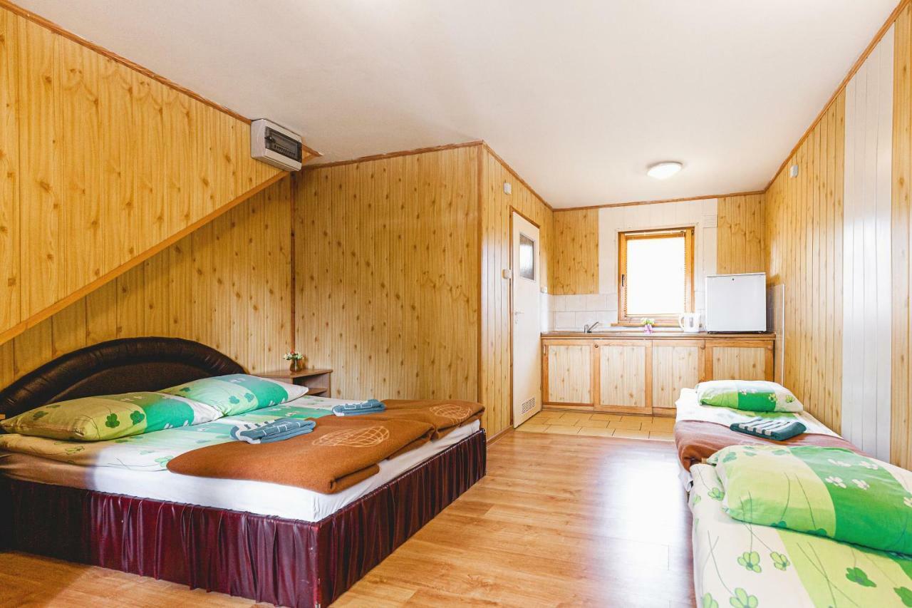 Hotel Ow Gromada Pod Bukami Miedzyzdroje Exterior foto