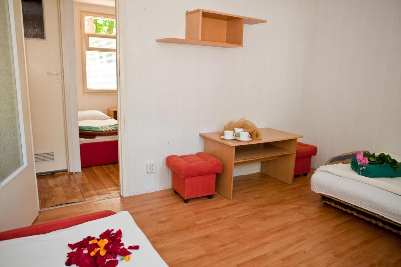 Hotel Ow Gromada Pod Bukami Miedzyzdroje Habitación foto